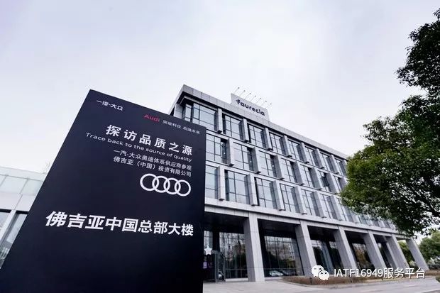 点击查看源网页